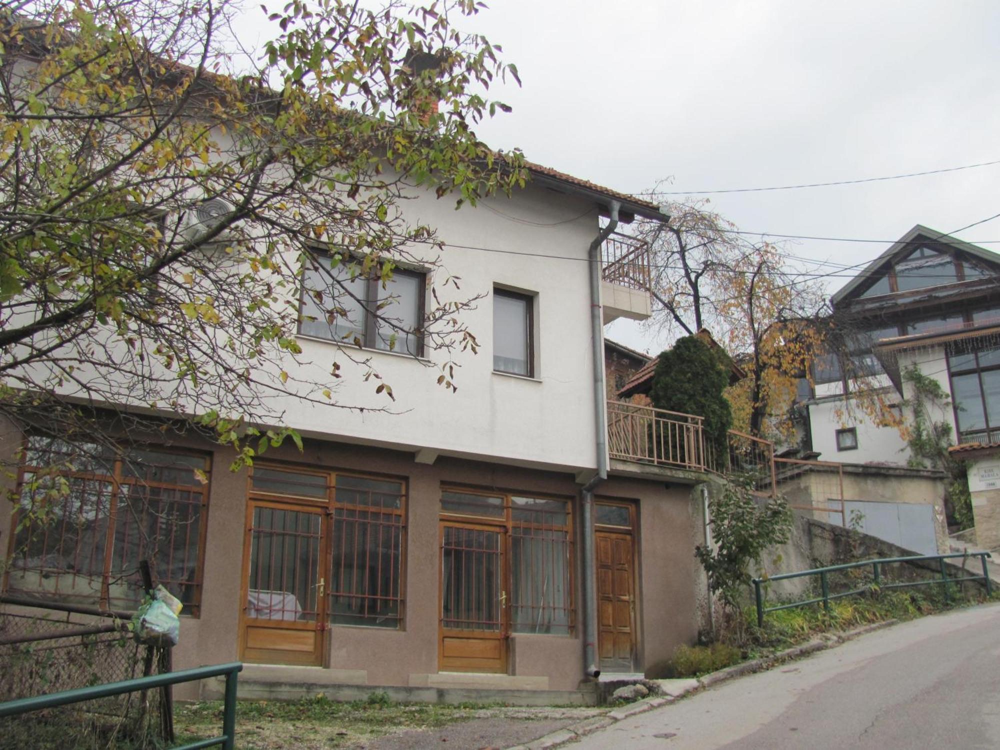Apartment Safir - Free Parking Сараєво Екстер'єр фото