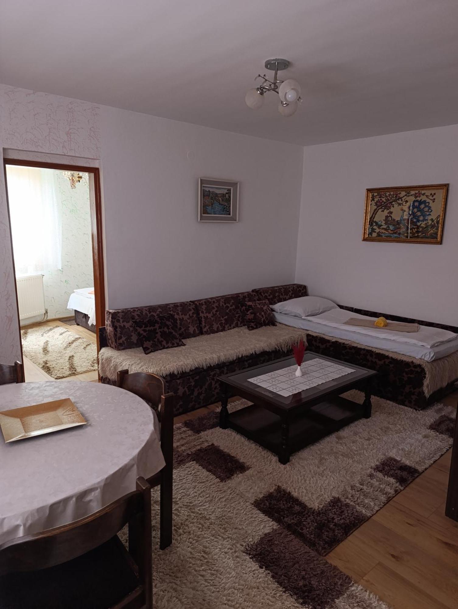 Apartment Safir - Free Parking Сараєво Екстер'єр фото